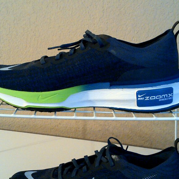 NIKE ZOOMX INVINCIBLE RUN FLYKNIT 3 \